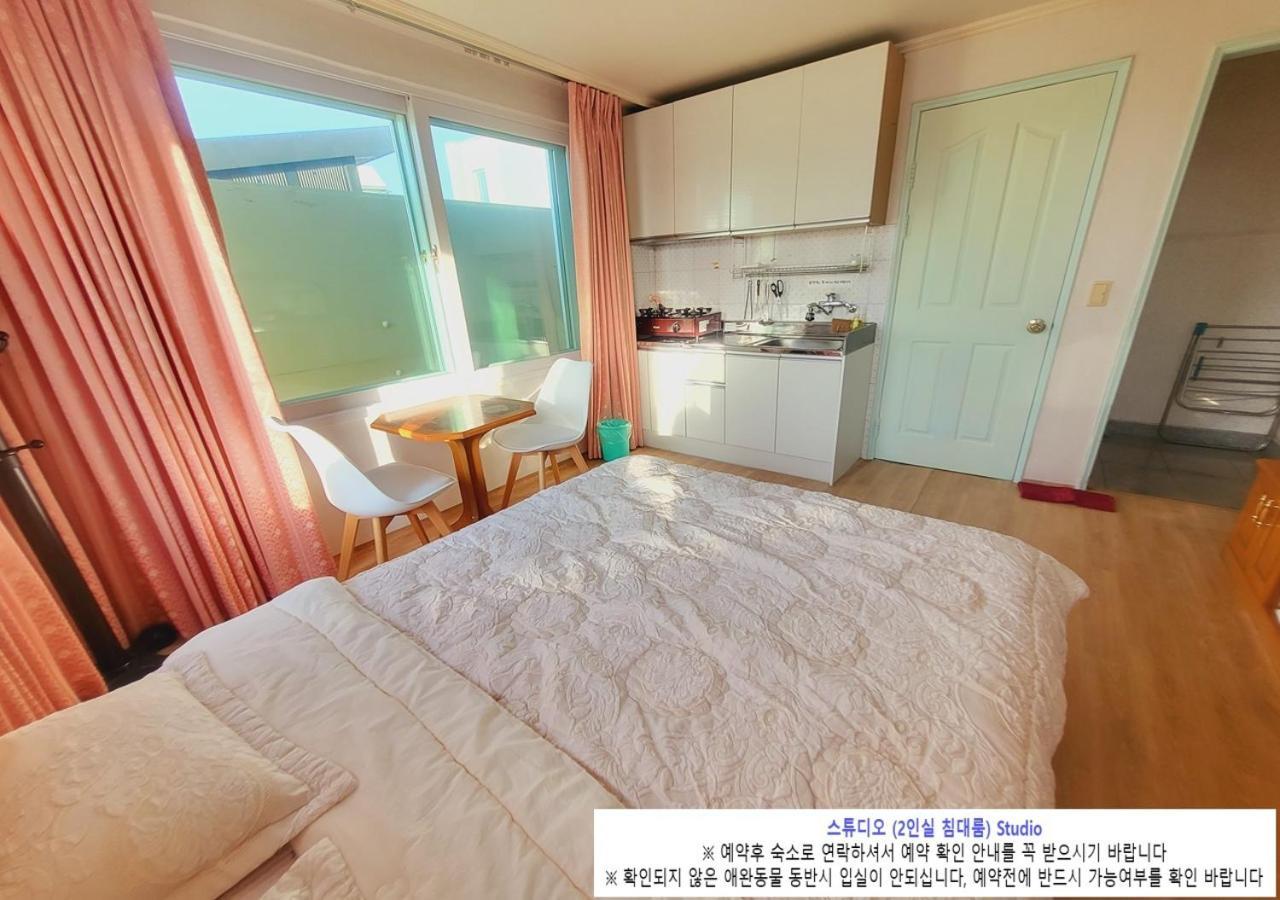 Seaside Minbak Villa Goseong  Exterior foto