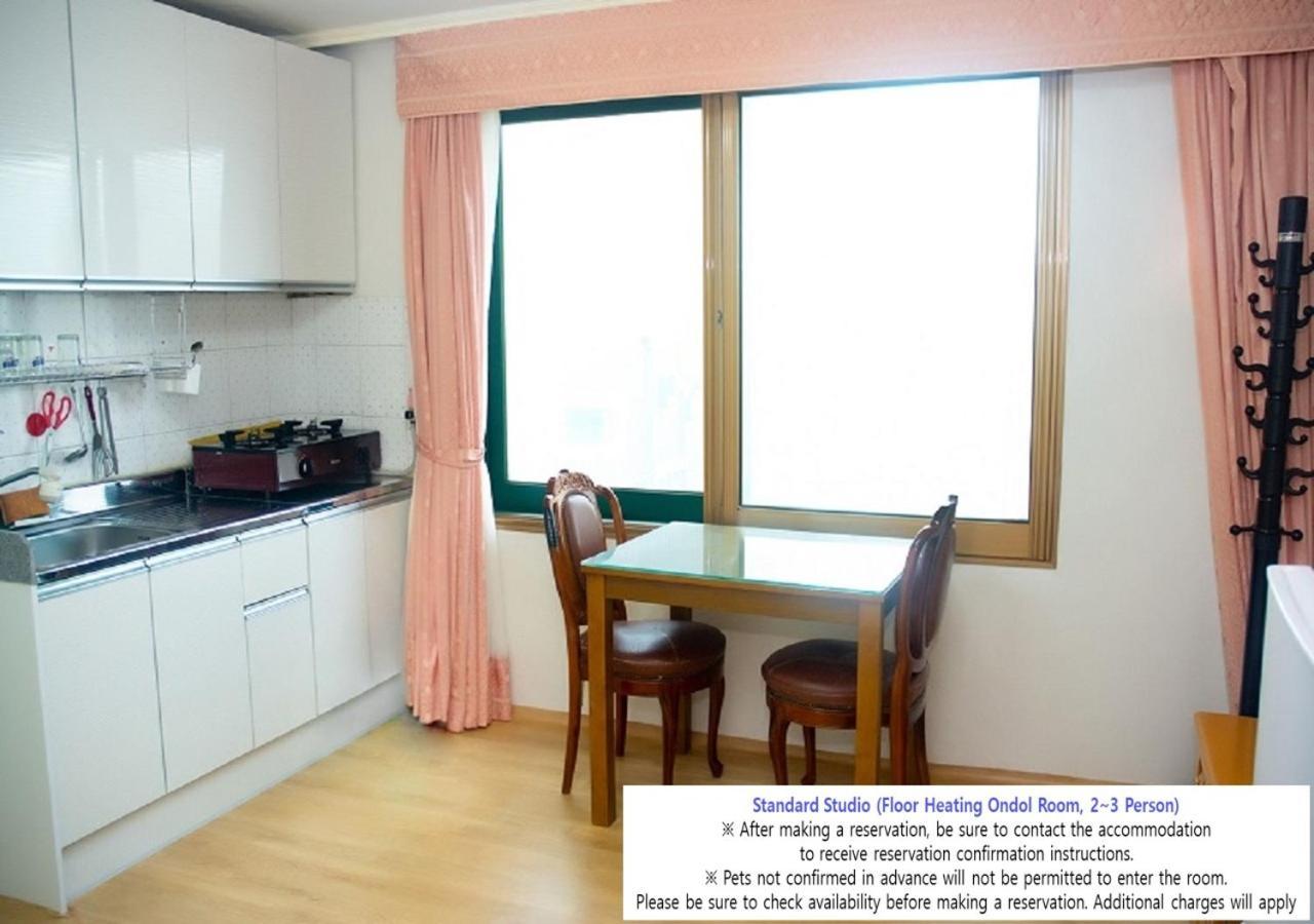Seaside Minbak Villa Goseong  Exterior foto