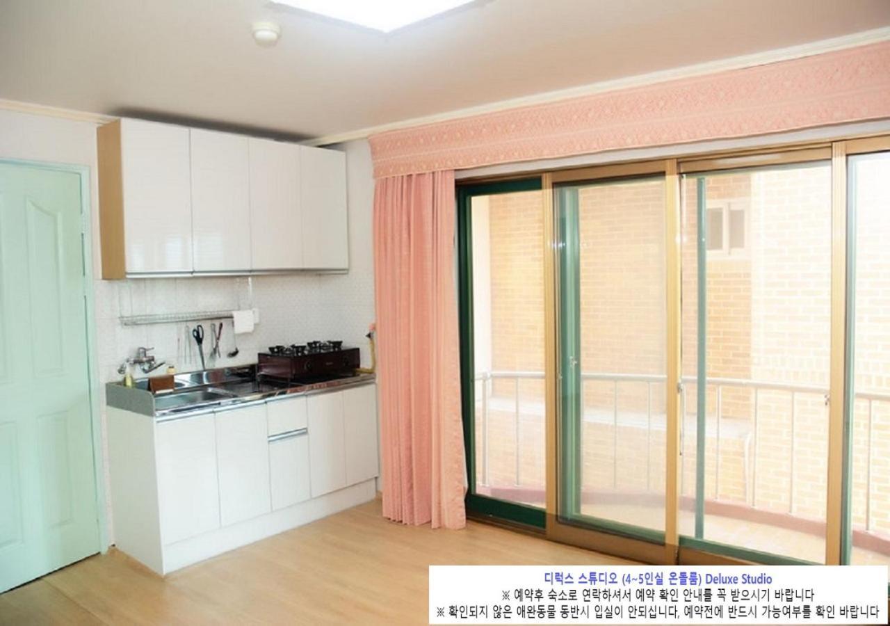 Seaside Minbak Villa Goseong  Exterior foto