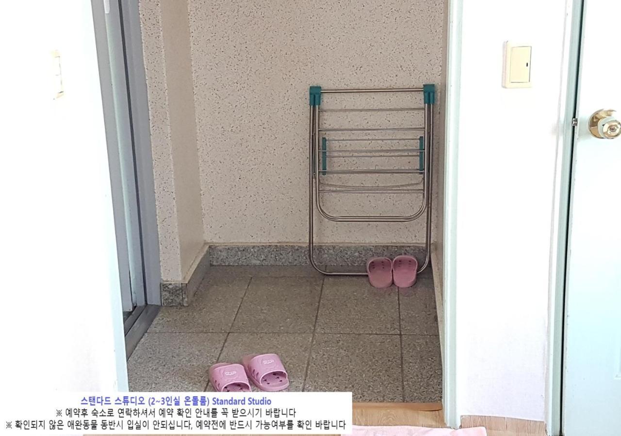 Seaside Minbak Villa Goseong  Exterior foto