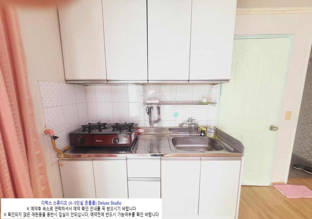 Seaside Minbak Villa Goseong  Exterior foto