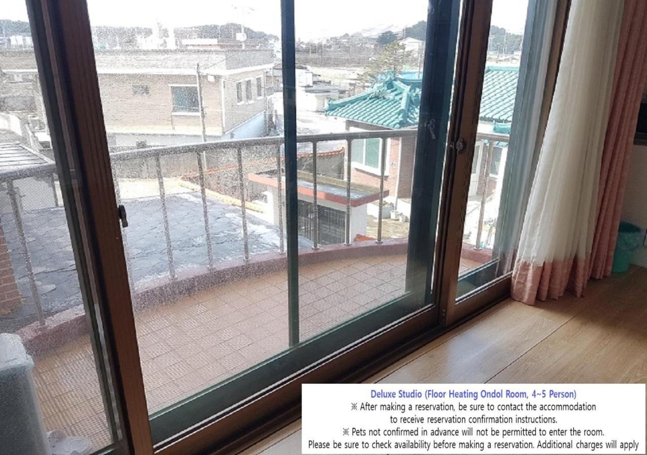 Seaside Minbak Villa Goseong  Exterior foto