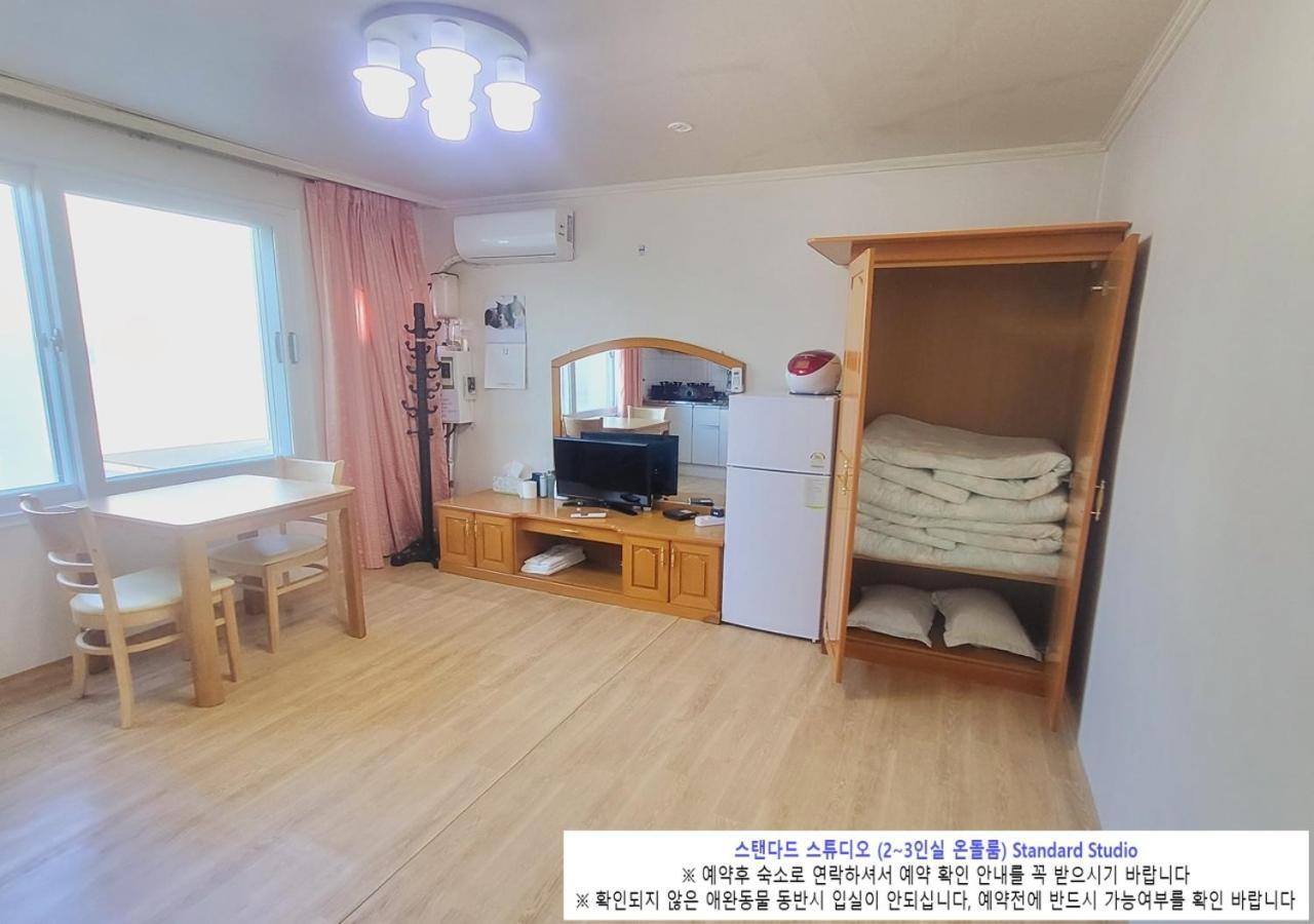 Seaside Minbak Villa Goseong  Exterior foto